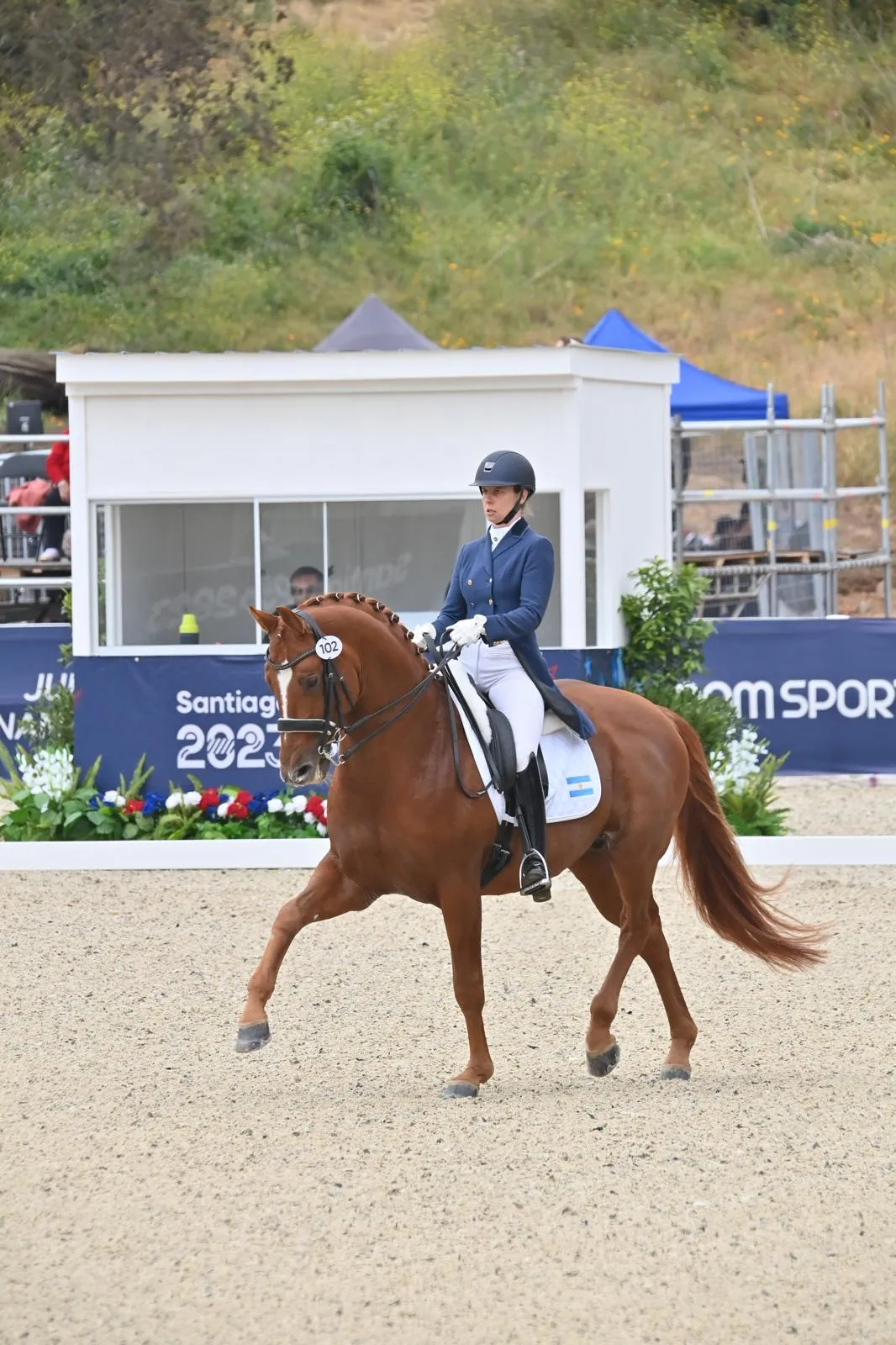 Mica Mabragaña competing for Argentina at the Santiago 2023 Pan American Games